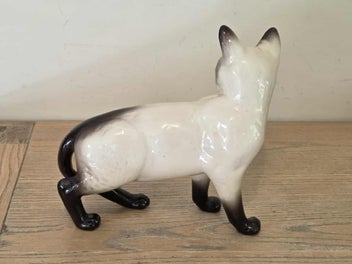 Listing 7 of 10 for Vintage Beswick Pottery - Large Siamese Cat