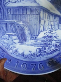 Listing 3 of 5 for For your Collection: Rare Royal Copenhagen Christmas Plate 1976 ltd. ed.