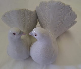 Listing 6 of 15 for +++ CHARMING " LLADRO -SPAIN COUPLE OF DOVES" FIGURINE +++