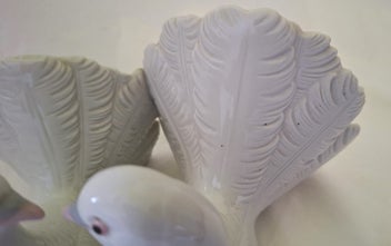 Listing 10 of 15 for +++ CHARMING " LLADRO -SPAIN COUPLE OF DOVES" FIGURINE +++