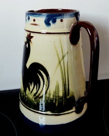 Listing 3 of 10 for COLLECTABLE 'BLACK COCKEREL' TORQUAY MOTTO-WARE VINTAGE JUG with NO DAMAGE