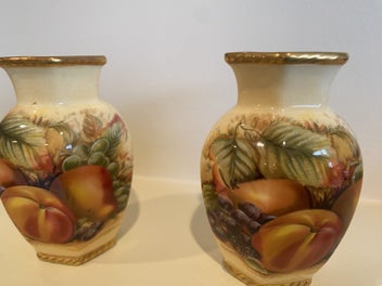 Listing 2 of 4 for Aynsley bud vases