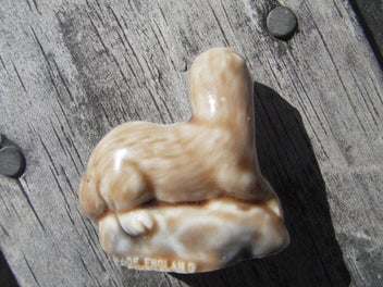 Listing 5 of 5 for Otter -Wade Whimsey - approx, 4 cm long