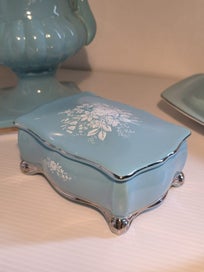 Listing 12 of 20 for Bulk Royal Winton