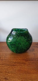 Listing 2 of 4 for Anthony Genet Pounamu Glass Vase RRP$580
