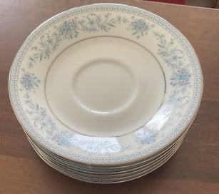Listing 3 of 9 for Contemporary Noritake Blue Note Dinner Set