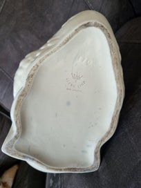 Listing 4 of 9 for Large Crown Lynn Swan 170