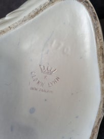 Listing 7 of 9 for Large Crown Lynn Swan 170