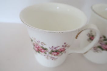 Listing 2 of 3 for ***ROYAL ALBERT LAVENDER ROSE COFFEE CUPS X 2***