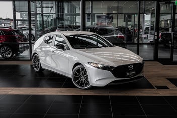Mazda 3 2026 photo 2