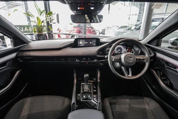 Mazda 3 2026 photo 4