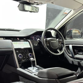 Land Rover Discovery Sport 2019 photo 4