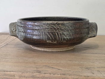 Listing 3 of 13 for Superb John Lawrence (NZ) Pottery Bowl - Stamped
