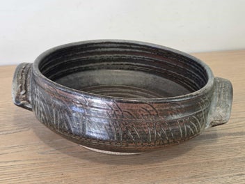 Listing 10 of 13 for Superb John Lawrence (NZ) Pottery Bowl - Stamped