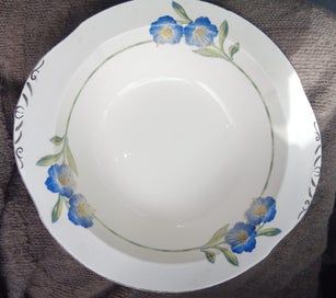 Listing 1 of 2 for Ivory England Ceramic Bowl