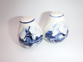Listing 3 of 6 for Blue Delft Salt & Pepper Shakers - Made in Holland