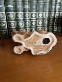 Listing 3 of 3 for Vintage Sylvac 1205 Terrier Scottie Dog Ceramic Figurine