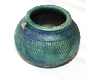 Listing 8 of 14 for +++ POTTERY VASE +++