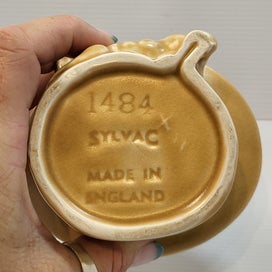 Listing 6 of 8 for Vintage Sylvac Top Hat with Cat and Dog