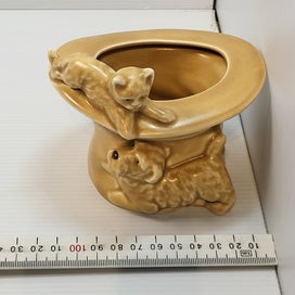 Listing 7 of 8 for Vintage Sylvac Top Hat with Cat and Dog