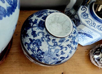 Listing 5 of 9 for ORIENTAL LIDDED JAR with BRASS RIMS *GORGEOUS FLORALS with ALL-OVER CRAZING