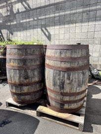 Listing 5 of 5 for Wine Barrels (x18 available)