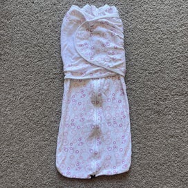 Listing 2 of 2 for Mum2mum dream swaddle
