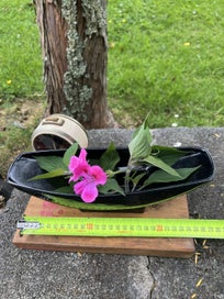 Listing 4 of 5 for Vintage Crown Lynn? NZ Ikebana style Vase