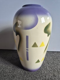 Listing 1 of 6 for Huge Flaire pottery vase