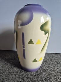 Listing 4 of 6 for Huge Flaire pottery vase