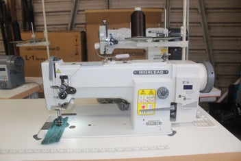 Listing 3 of 4 for HIGHLEAD WALKING FOOT COMPOUND FEED INDUSTRIAL SEWING MACHINE
