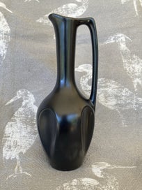 Listing 1 of 5 for Mid century Titian New Zealand pottery vase Crown Lynn