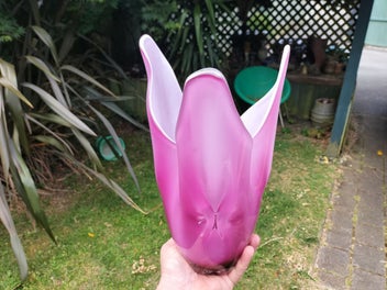 Listing 3 of 10 for Vintage Japanese Iwatsu Hineri Art Glass Vase - 1960s