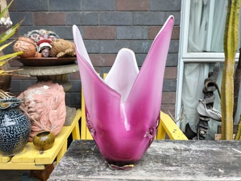 Listing 9 of 10 for Vintage Japanese Iwatsu Hineri Art Glass Vase - 1960s