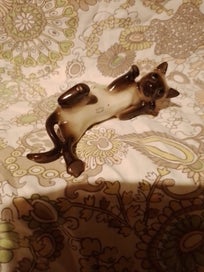 Listing 2 of 5 for BESWICK - SIAMESE CAT