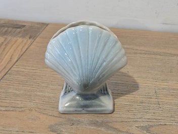 Listing 12 of 17 for Beautiful " Sherwood Pottery " (NZ) Scallop Vase, Pre Titan 1940s - 50s