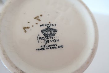 Listing 3 of 3 for ***FABULOUS VINTAGE CROWN DEVON BLACK PEGASUS VASE***