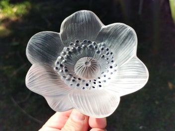Listing 1 of 12 for Vintage Lalique Glass Anemone Flower Sculpture / Paperweight
