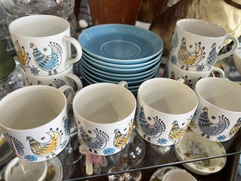 Listing 7 of 7 for Vintage Rörstrand Fenix Scandinavian MCM Coffee Set (8 Cups & 8 Saucers)