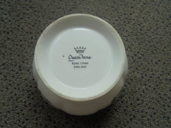 Listing 5 of 5 for Queen Anne 'Duet' sugar bowl - English china
