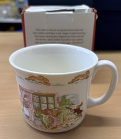 Listing 1 of 4 for ROYAL DOULTON BUNNYKINS 1-HANDLE MUG