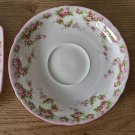Listing 4 of 6 for Vintage Shelley Pink Roses Side Plate & Saucer