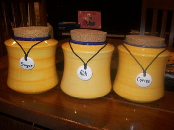 Listing 1 of 1 for Temuka Yellow/Blue Trim Cannisters