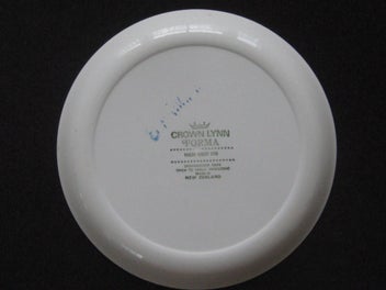 Listing 2 of 4 for Crown Lynn Dinner Plate - Meri Meri