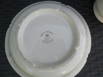 Listing 6 of 6 for ROYAL WINTON 'HAREBELL' JUG & BOWL SET