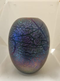 Listing 4 of 8 for Garry Nash Iridescent Glass Vase - SPCA