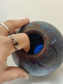 Listing 5 of 8 for Garry Nash Iridescent Glass Vase - SPCA