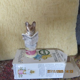 Listing 3 of 5 for Beatrix potter figurine tailor of Gloucester