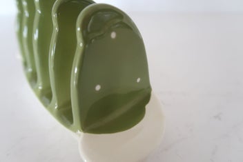 Listing 2 of 3 for ***ROYAL WINTON GREEN TOASTRACK WITH POLA DOTS***