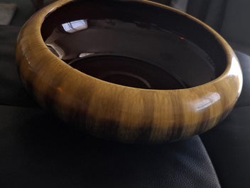Listing 1 of 6 for Blue mountain Centrepeice bowl ,honeycomb